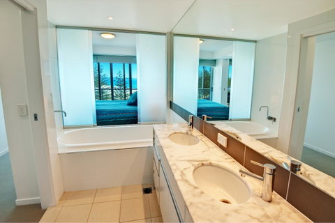 Reflections Tower Two - Timeshare Accommodation 14