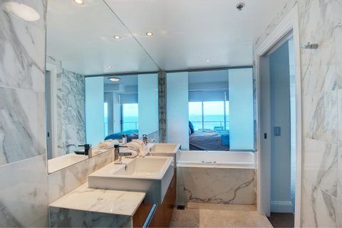 Reflections Tower Two - Timeshare Accommodation 1