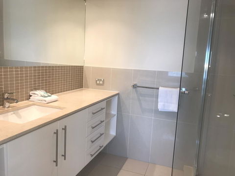Proximity Waterfront Apartments - Timeshare Accommodation 11