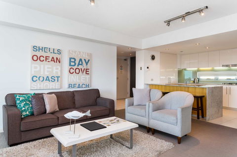Proximity Waterfront Apartments - Timeshare Accommodation 32
