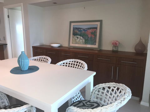 Proximity Waterfront Apartments - Timeshare Accommodation 8