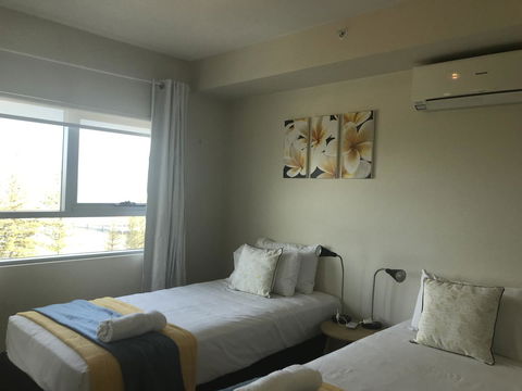 Proximity Waterfront Apartments - Timeshare Accommodation 15