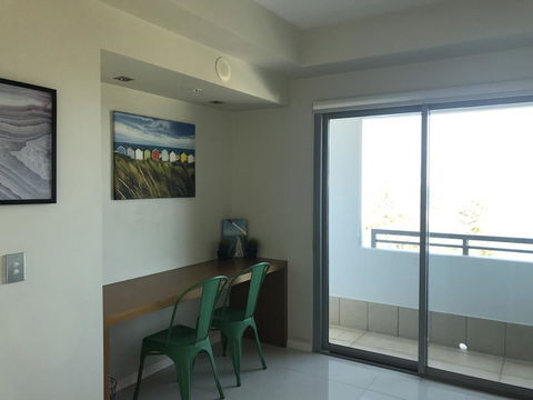 Proximity Waterfront Apartments - Timeshare Accommodation 18