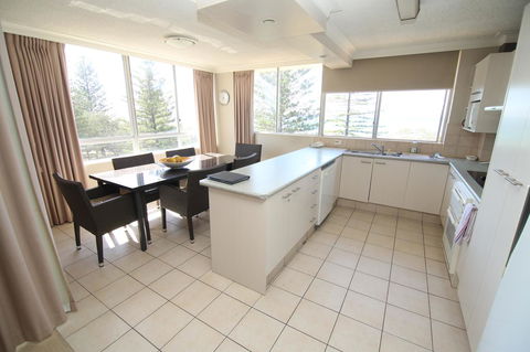 Oceania On Burleigh Beach - Timeshare Accommodation 5
