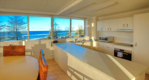 Oceania On Burleigh Beach - Timeshare Accommodation 3