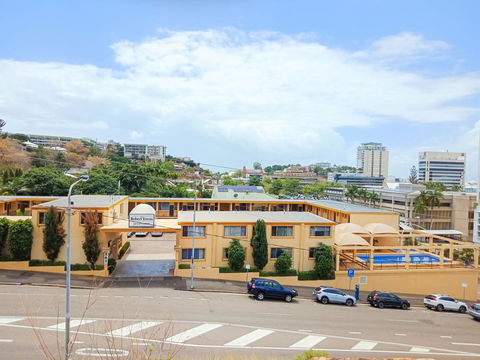 The Robert Towns - Timeshare Accommodation 13
