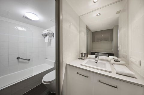 Novotel Surfers Paradise - Timeshare Accommodation 19