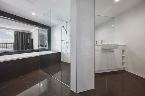 Novotel Surfers Paradise - Timeshare Accommodation 20