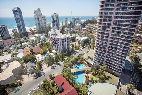 Crowne Plaza Surfers Paradise, An IHG Hotel - Timeshare Accommodation 24