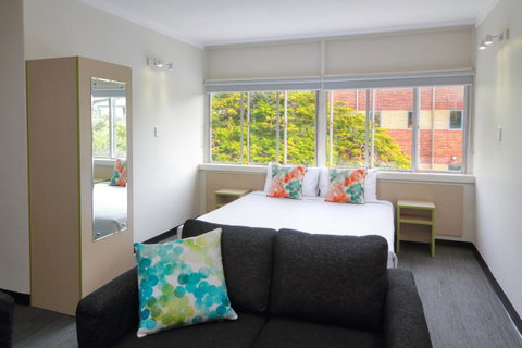 Palm Beach Hotel - Timeshare Accommodation 11