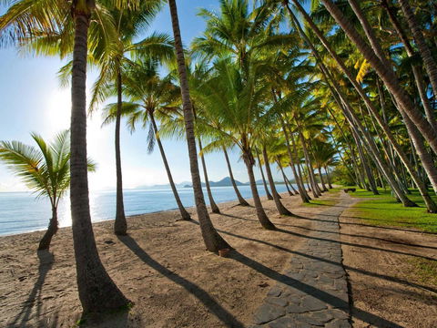 Palm Cove Beach Apartment - Timeshare Accommodation 29