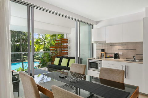 Palm Cove Beach Apartment - Timeshare Accommodation 5