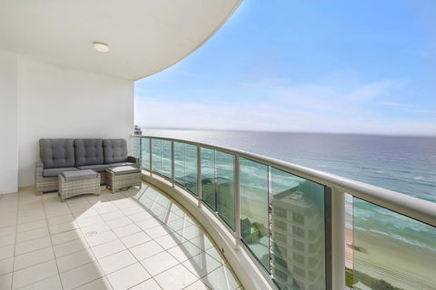 Pacific Views Resort - Timeshare Accommodation 17