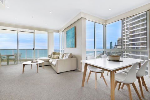 Pacific Views Resort - Timeshare Accommodation 1