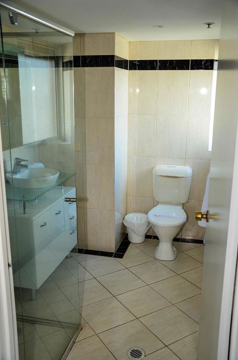 Zenith Ocean Front Apartments - Timeshare Accommodation 16