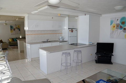 Zenith Ocean Front Apartments - Timeshare Accommodation 42