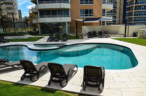 Zenith Ocean Front Apartments - Timeshare Accommodation 8