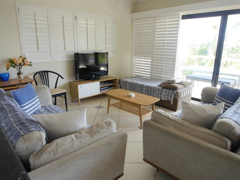 Cylinder Beach Mooloomba Unit 3 - Timeshare Accommodation 5
