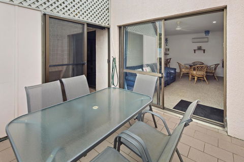 Location! 2BR Town View Unit In Centre Of Airlie. - Timeshare Accommodation 17