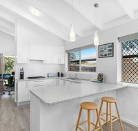 Beautiful Home- Walk to Beach-Short drive to Noosa - Timeshare Accommodation