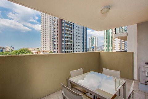 Republic Apartments Brisbane City - Timeshare Accommodation 28