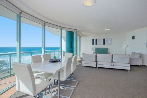 The Waterford On Main Beach - Timeshare Accommodation 16