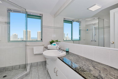 The Waterford On Main Beach - Timeshare Accommodation 27