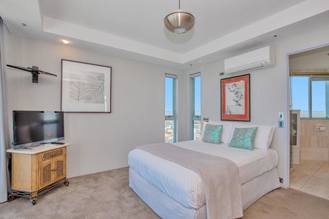 The Waterford On Main Beach - Timeshare Accommodation 40