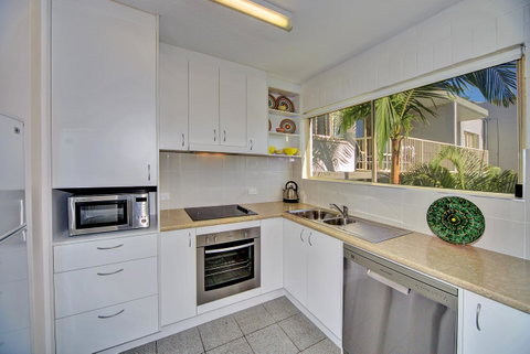 Surf Dance Apartments - Timeshare Accommodation 15