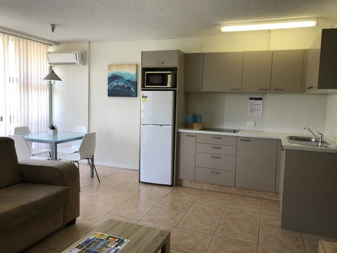 Hi Ho Beach Apartments On Broadbeach - Timeshare Accommodation 9