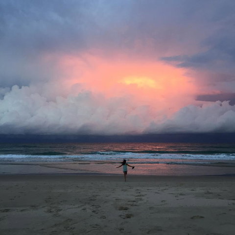 Hi Ho Beach Apartments On Broadbeach - Timeshare Accommodation 24