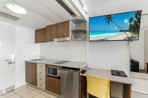 Waters Edge The Strand - Timeshare Accommodation 3