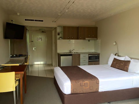 Waters Edge The Strand - Timeshare Accommodation 1