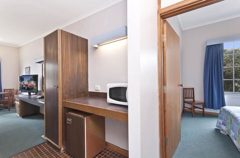 William Dutton Motel - Timeshare Accommodation 2