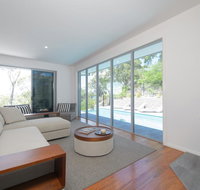 YARINGA - Retreat Style Accomodation with Swimming Pool - Timeshare Accommodation