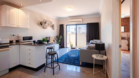 Your Home Here In Sydney - Timeshare Accommodation 3