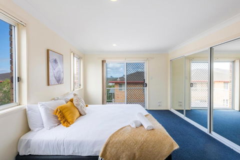 1 6 Convent Lane-LJHooker Yamba - Timeshare Accommodation 1