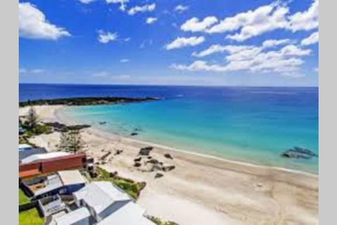 Zoo Villas: Villa Giraffe - Central Wynyard - Timeshare Accommodation 0