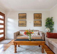 Spacious Bungalow5min walk to station5min to Box HillWiFiParking - Timeshare Accommodation