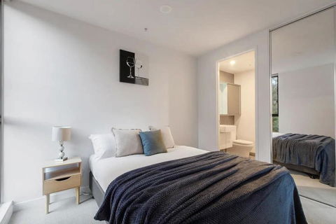 A 3BR Apt Next To Melbourne Zoo FREE Parking - Timeshare Accommodation 1