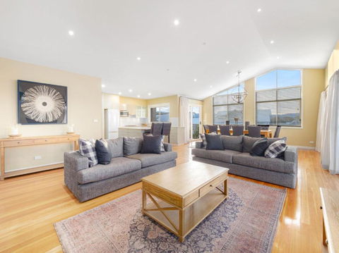 Alpine Retreat 107A Gippsland Street - Timeshare Accommodation 1