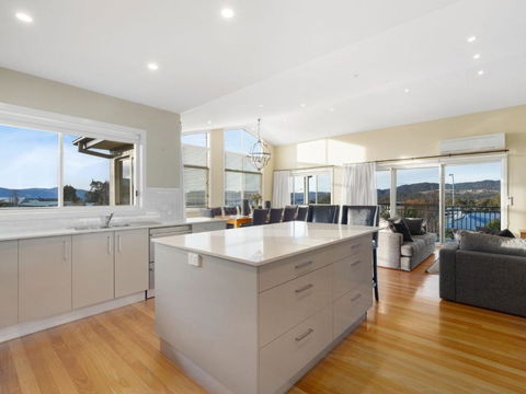 Alpine Retreat 107A Gippsland Street - Timeshare Accommodation 3