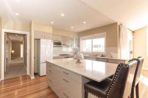 Alpine Retreat 107A Gippsland Street - Timeshare Accommodation 4