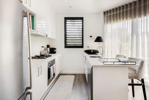 B312S - Luxury Waverton Apartment - Timeshare Accommodation 3