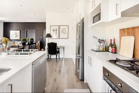 B312S - Luxury Waverton Apartment - Timeshare Accommodation 4