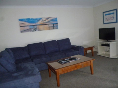 Le Lavandou Holiday Apartments - Timeshare Accommodation 7
