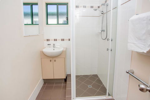 NRMA Bowen Beachfront Holiday Park - Timeshare Accommodation 22