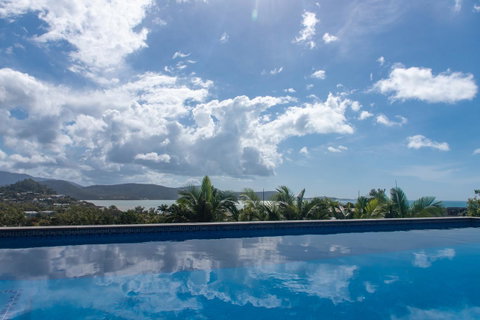 Viewpoint Holiday Home - Cannonvale - Timeshare Accommodation 1