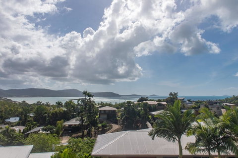 Viewpoint Holiday Home - Cannonvale - Timeshare Accommodation 18
