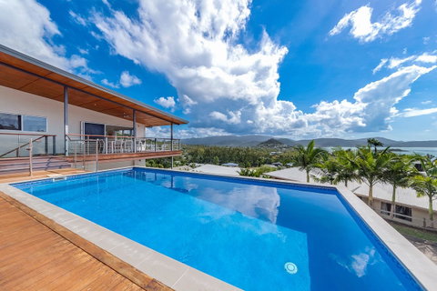 Viewpoint Holiday Home - Cannonvale - Timeshare Accommodation 2